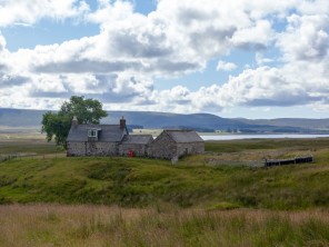 Remote 4 Bedroom Cottage on a Private Estate near Kinbrace in the Highlands, Scotland
